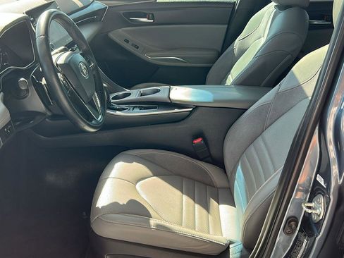 Used 2020 Toyota Avalon XSE w/ Carpet Mat Package image 19