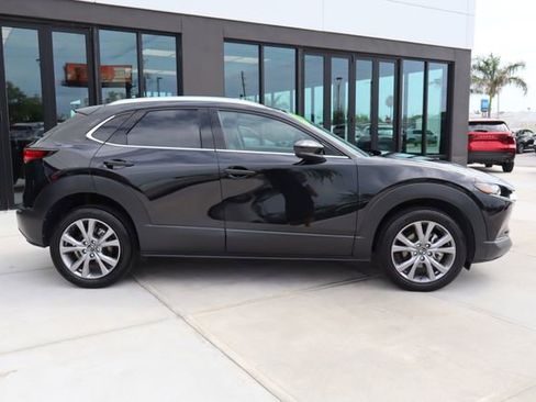 Used 2023 MAZDA CX-30 AWD 2.5 S w/ Premium Package image 2