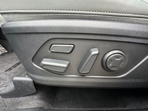 Used 2024 Kia Sorento SX Prestige w/ Sage Leather Package AWD/4WD image 30