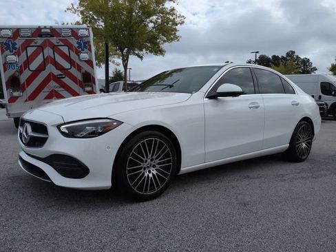 Used 2024 Mercedes-Benz C 300 Sedan w/ Exclusive Trim Package image 7
