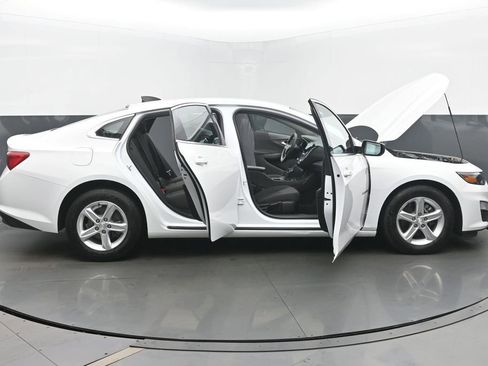 Used 2023 Chevrolet Malibu LS w/ Driver Confidence Package image 57