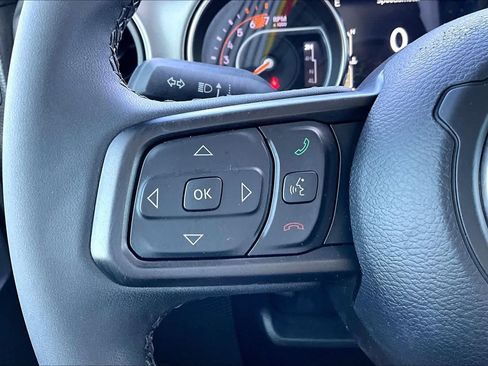 Used 2023 Jeep Wrangler Unlimited Sport AWD/4WD image 22