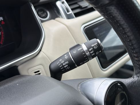 Used 2019 Land Rover Range Rover Sport HSE AWD/4WD image 20