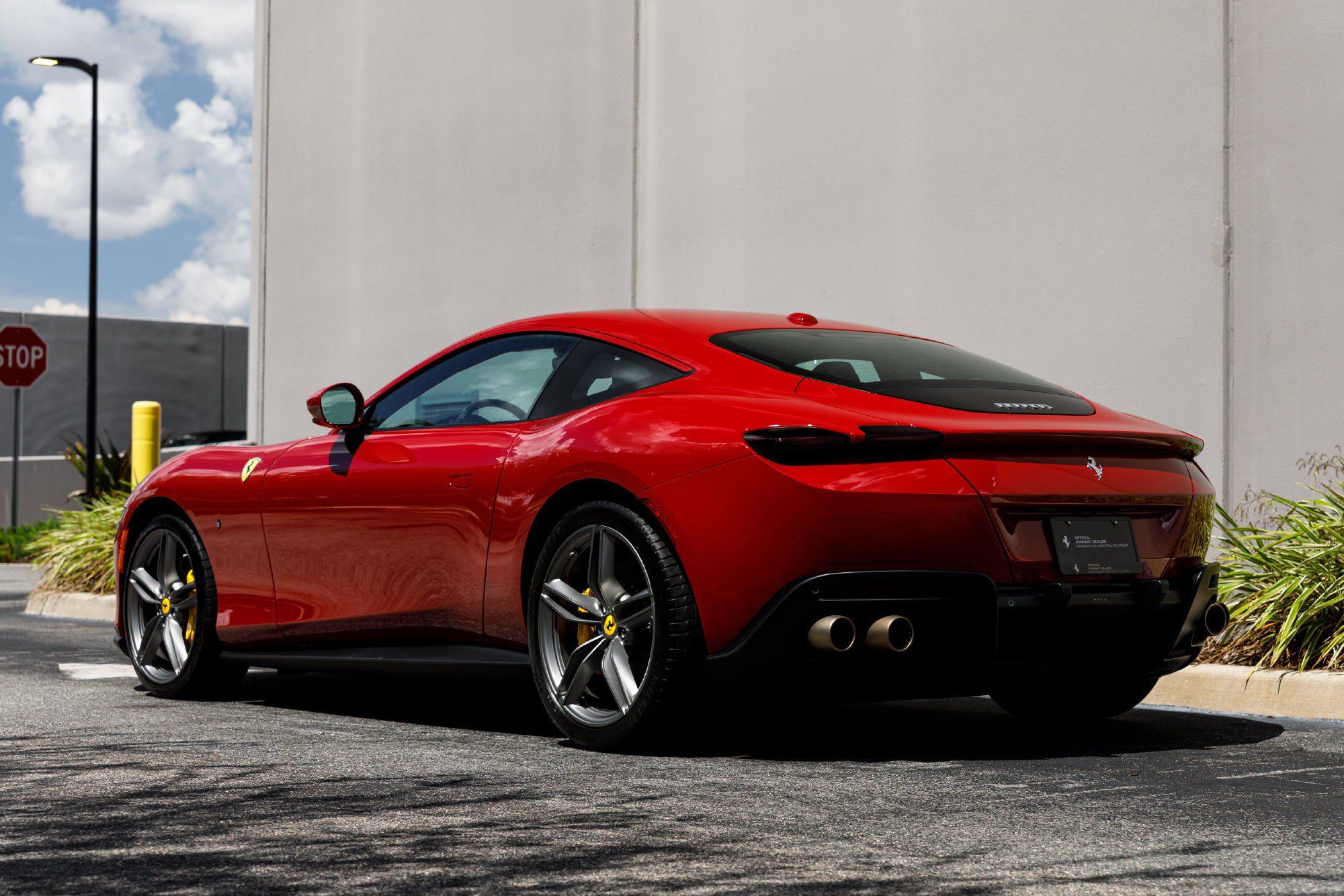 Used 2023 Ferrari Roma RWD image 6