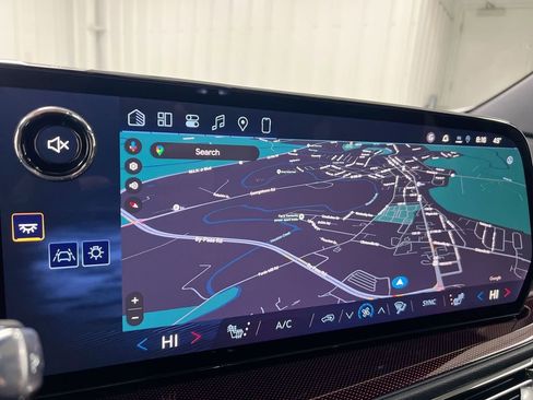 New 2026 Chevrolet Traverse Z71 w/ Driver Confidence Package image 15