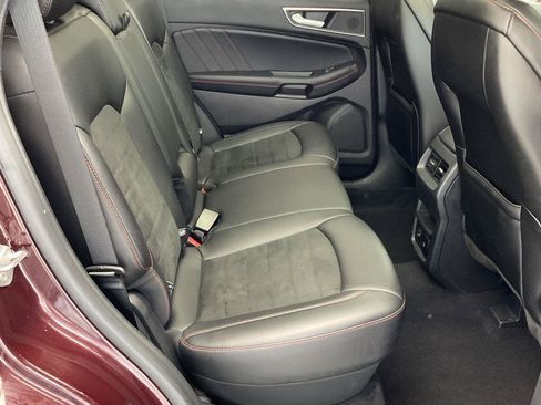 Used 2021 Ford Edge ST-Line AWD/4WD image 14