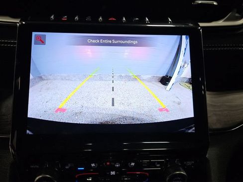 Used 2023 Jeep Grand Cherokee L Overland w/ Rear Seat Video Group I AWD/4WD image 17