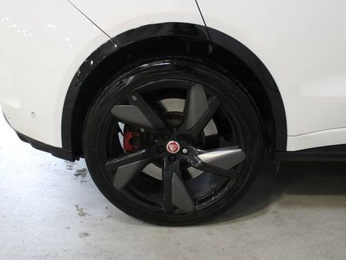 Used 2022 Jaguar F-PACE SVR AWD/4WD image 41