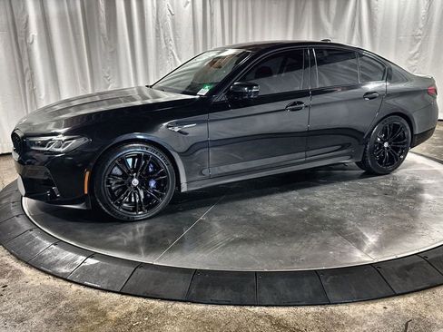 Used 2022 BMW M5 w/ Executive Package image 1