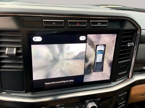 Used 2023 Ford F350 Lariat AWD/4WD image 20
