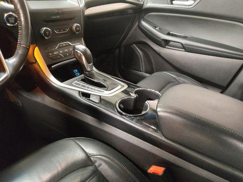 Used 2017 Ford Edge SEL w/ Equipment Group 201A image 26