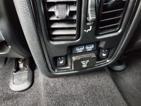 Used 2020 Jeep Grand Cherokee Limited w/ Luxury Group II image 14