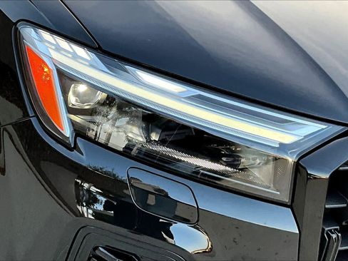 Used 2025 Audi Q7 2.0T Premium w/ Convenience Plus Package image 27