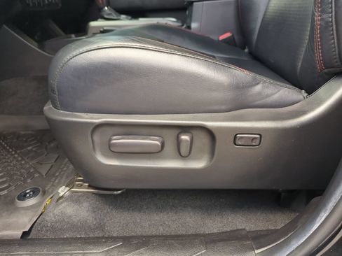 Used 2022 Toyota Tacoma TRD Pro AWD/4WD image 12