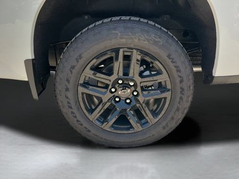 New 2026 Chevrolet Silverado 1500 RST AWD/4WD image 35