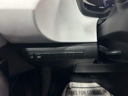 Used 2025 Toyota Corolla SE w/ SE Premium Package image 17