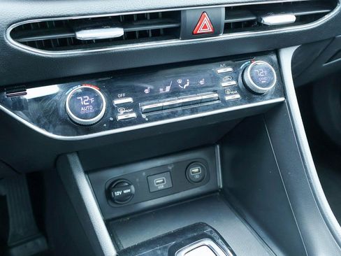 Used 2022 Hyundai Sonata SEL image 14