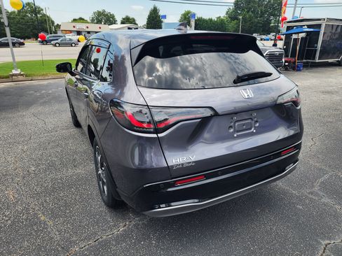Certified 2024 Honda HR-V EX-L image 7