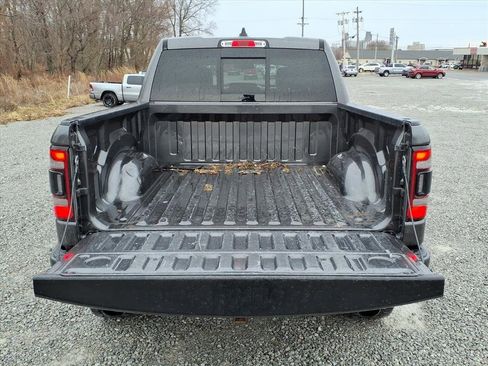 Used 2020 RAM 1500 Laramie image 31