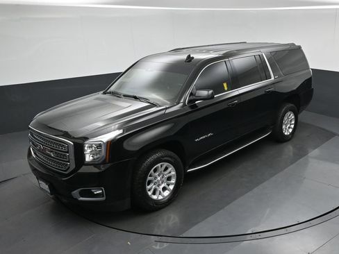 Used 2020 GMC Yukon XL SLT AWD/4WD image 70