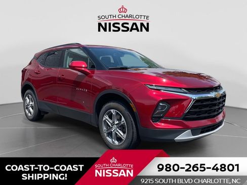 Used 2024 Chevrolet Blazer LT w/ Convenience Package FWD image 1