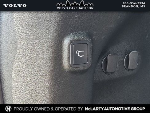Used 2023 Jeep Cherokee Altitude Lux image 31