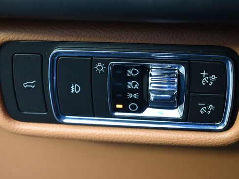 Used 2020 Lincoln Aviator Black Label w/ Class IV Trailer Tow Package AWD/4WD image 25