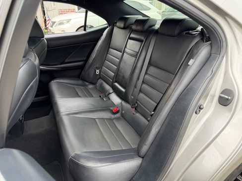 Used 2019 Lexus IS 300 F Sport w/ F Sport Package AWD/4WD image 14