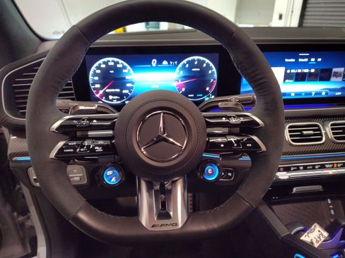 Used 2025 Mercedes-Benz GLE 63 AMG S image 14