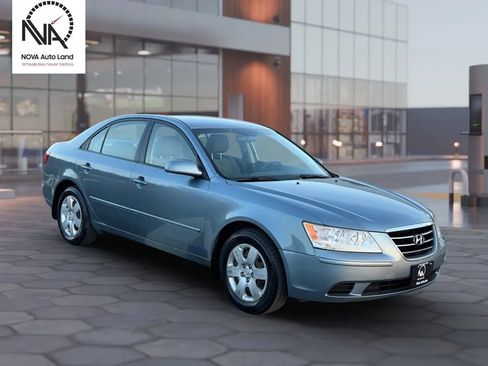 Used 2010 Hyundai Sonata GLS image 2