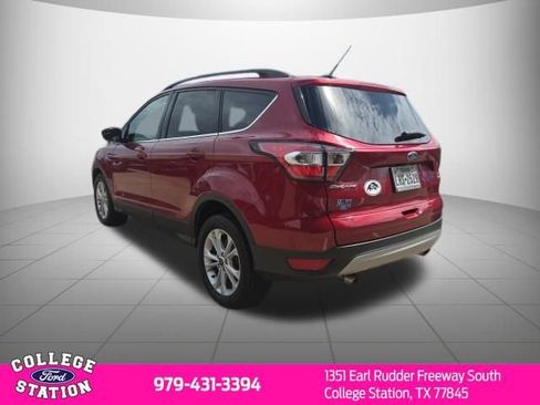 Used 2018 Ford Escape SE FWD image 7