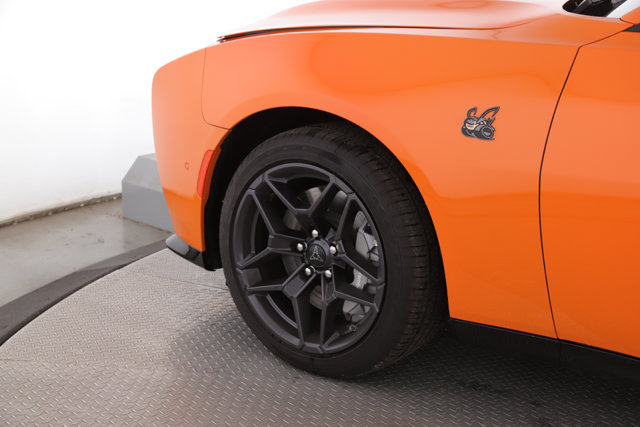 Used 2026 Dodge Charger Scat Pack w/ Blacktop Package AWD/4WD image 13