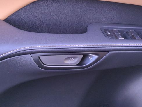 Certified 2025 Lexus RX 350 FWD image 15