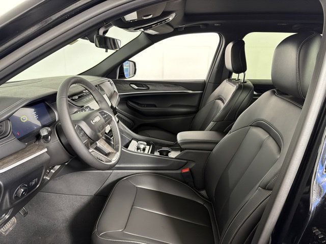 New 2026 Jeep Grand Cherokee Limited w/ Limited Altitude Package AWD/4WD image 13