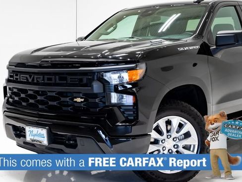 Used 2025 Chevrolet Silverado 1500 Custom w/ LPO, Dark Essentials Package AWD/4WD image 2