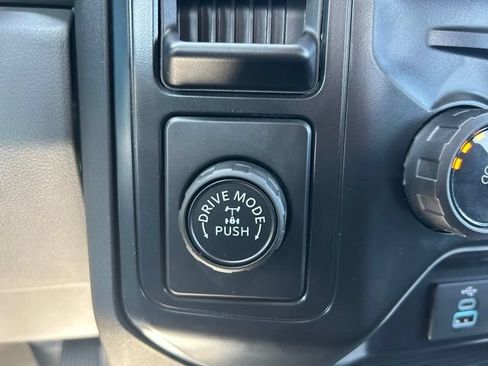 Used 2025 Ford F350 XL w/ XL Chrome Package RWD image 40