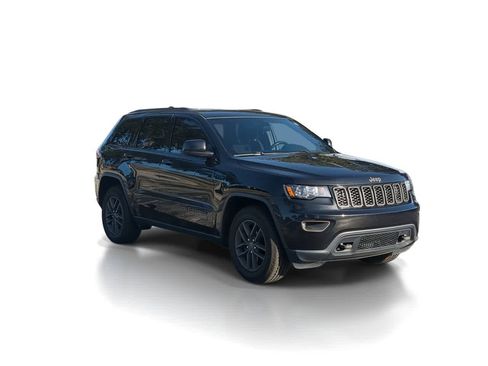 Used 2016 Jeep Grand Cherokee Laredo 75th Anniversary image 2