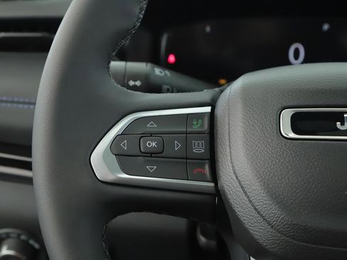 New 2026 Jeep Compass Limited w/ Sun, Sound & Navigation Group image 35