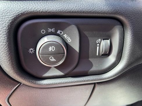 New 2026 RAM 2500 Big Horn AWD/4WD image 29