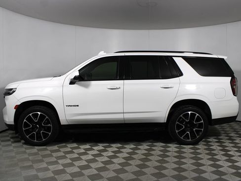 Used 2022 Chevrolet Tahoe RST w/ Luxury Package AWD/4WD image 46