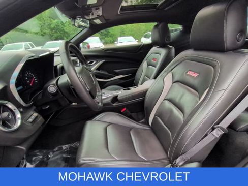 Certified 2017 Chevrolet Camaro SS RWD image 20