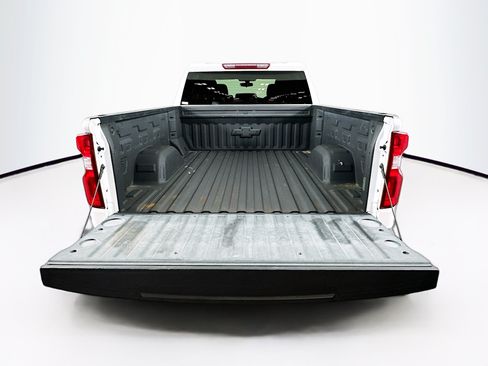 Used 2019 Chevrolet Silverado 1500 Custom w/ Custom Value Package AWD/4WD image 26