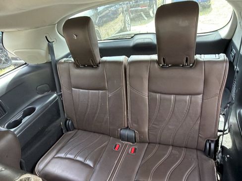 Used 2014 INFINITI QX60 FWD w/ Deluxe Touring Package image 26