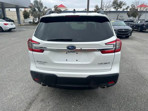 Used 2025 Subaru Ascent Premium image 6