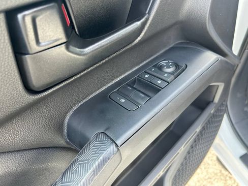 New 2026 Toyota Tacoma SR AWD/4WD image 11