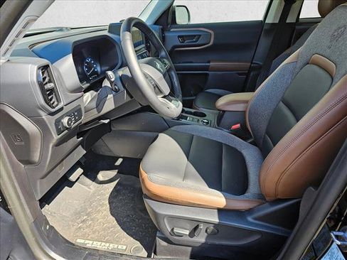 Used 2024 Ford Bronco Sport Outer Banks w/ Tech Package AWD/4WD image 21