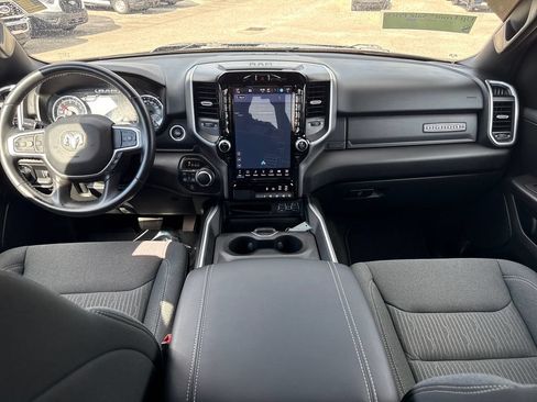 Used 2023 RAM 1500 Big Horn AWD/4WD image 5