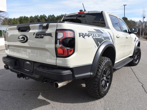 Used 2025 Ford Ranger Raptor image 9
