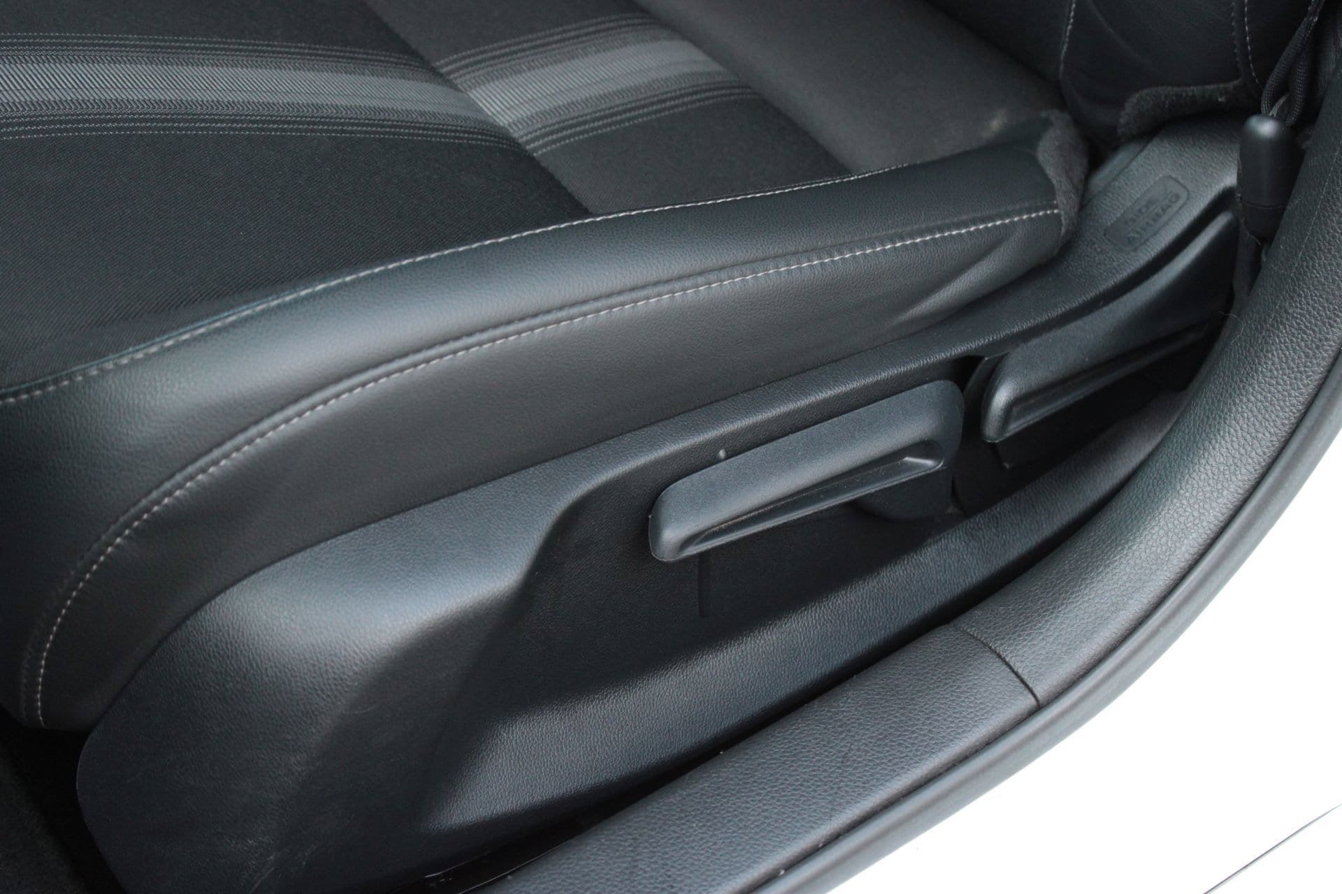 Used 2023 Honda Civic Sport image 12