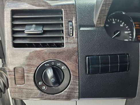 Used 2014 Mercedes-Benz Sprinter 3500 image 21